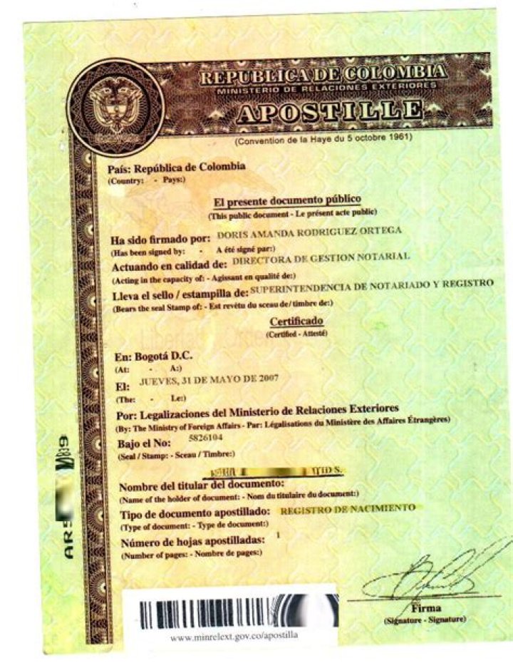 How do I get a copy of my Colombian birth certificate?